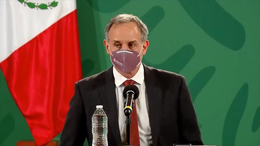 Arremeten contra desinformación sobre vacunas anti-COVID en México	