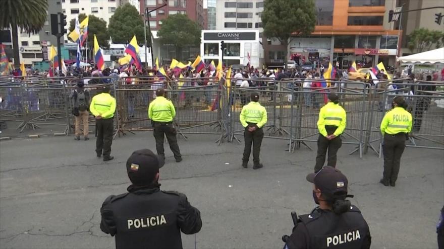 Indígenas se movilizan en Ecuador en defensa de la democracia