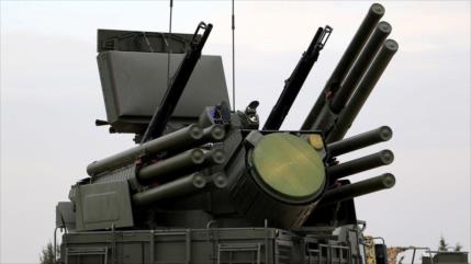 En desafío a EEUU, Paquistán contrata con Rusia compra de armas