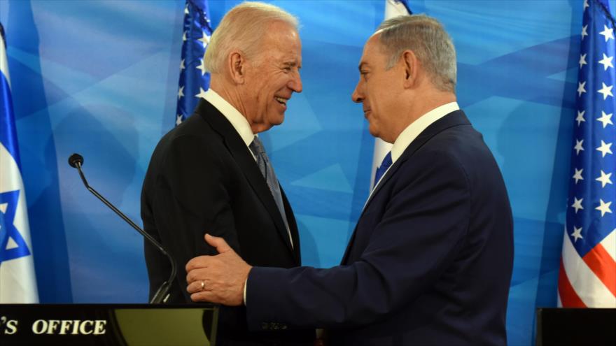 El entonteces vicepresidente de EE.UU., Joe Biden, y el primer ministro israelí, Benjamín Netanyahu, en Al-Quds, 9 de marzo de 2016. (Foto: AFP)