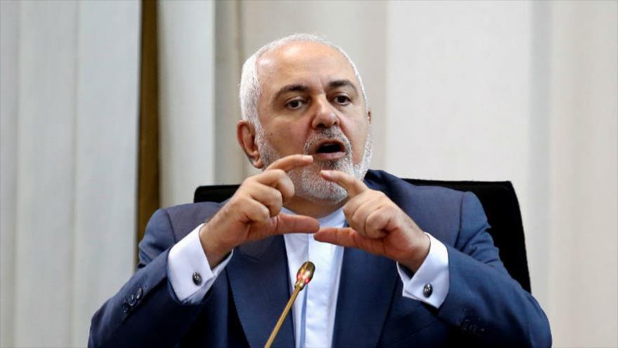 El ministro de Asuntos Exteriores de Irán, Mohamad Yavad Zarif, habla en un acto en Kuala Lumpur, Malasia, 29 de agosto de 2019. (Foto: Reuters)