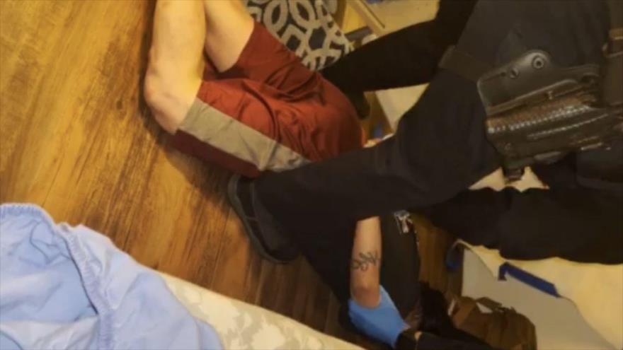 VIDEO: Policía de EEUU mata a UN hombre aplastándole el cuello 