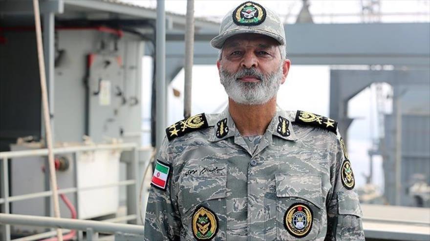 El comandante en jefe del Ejército de Irán, el general de división Seyed Abdolrahim Musavi.