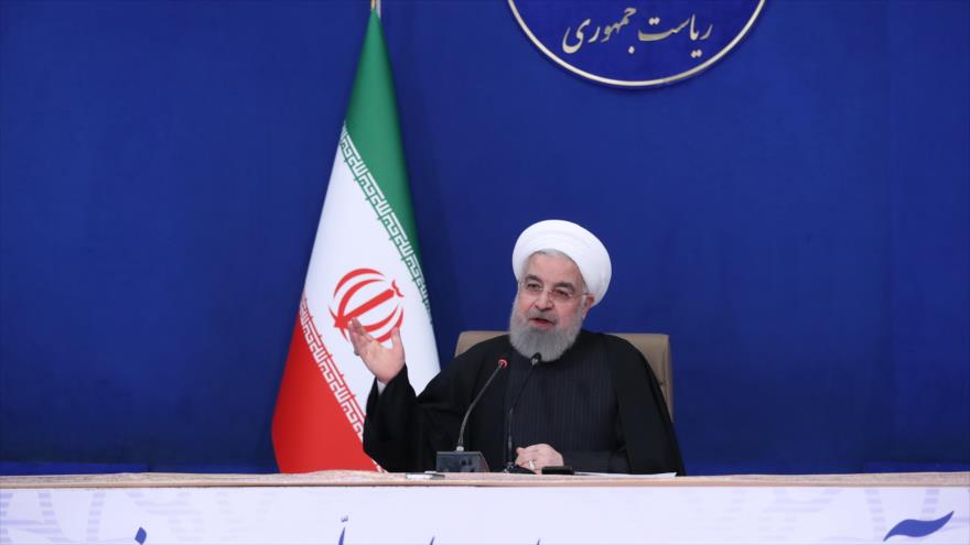 El presidente de Irán, Hasan Rohani, habla durante una videoconferencia en Teherán, la capital, 1 de marzo de 2021. (Foto: President.ir)