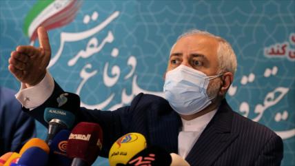 Zarif: EEUU continúa la fallida política de Trump contra Irán