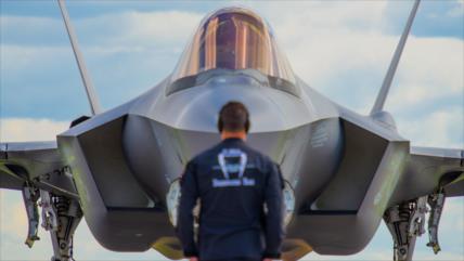 Congresista demócrata pide no gastar más en F-35 por su ineficacia