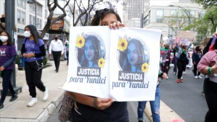 Miles de mujeres mexicanas exigen un alto a la violencia de género