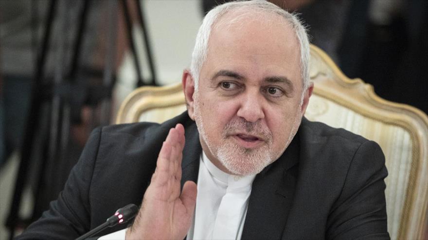 El canciller de Irán, Mohamad Yavad Zarif, durante una reunión laboral en Teherán, capital persa.