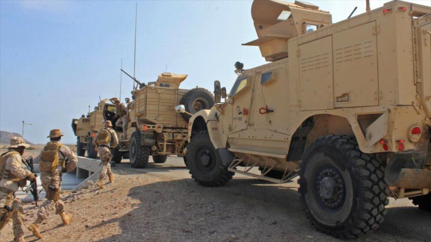 Soldados de la coalición saudí durante una operación en el puerto de Adén, en el sur de Yemen, 29 de octubre de 2018. (Foto: AFP)