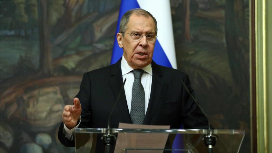 El canciller ruso, Serguéi Lavrov, ofrece su discurso en una rueda de prensa, en Moscú, 5 de febrero de 2021. (Foto: AFP)