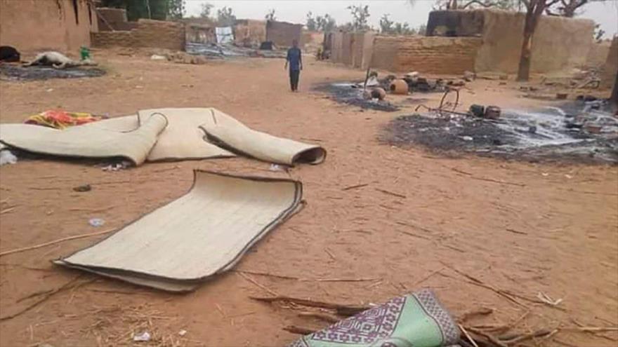 Hombres armados asesinan a unas 60 personas en el oeste de Níger | HISPANTV