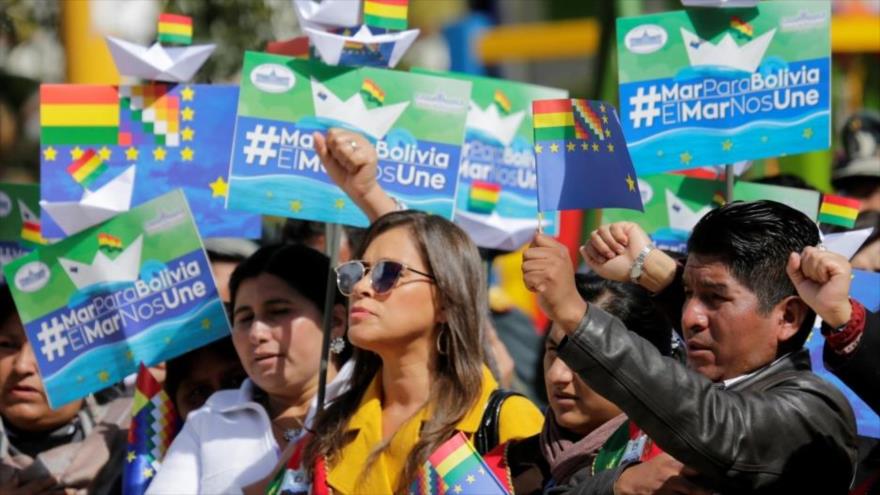 Bolivianos protestan con motivo del Día del Mar, 23 de marzo de 2017. (Foto: Reuters)