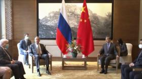 Rusia y China cierran filas ante desafíos de Occidente