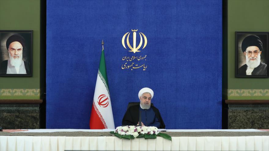 El presidente de Irán, Hasan Rohani, habla en una reunión organizada para inaugurar unos proyectos económicos, 25 de marzo de 2021. (Foto: President.ir)