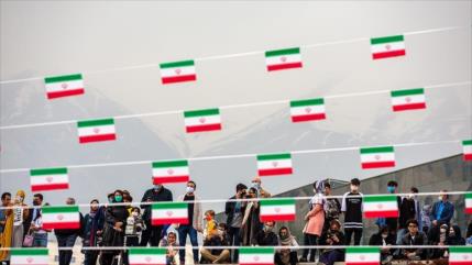 Irán conmemora 42.º aniversario del Día de la República Islámica