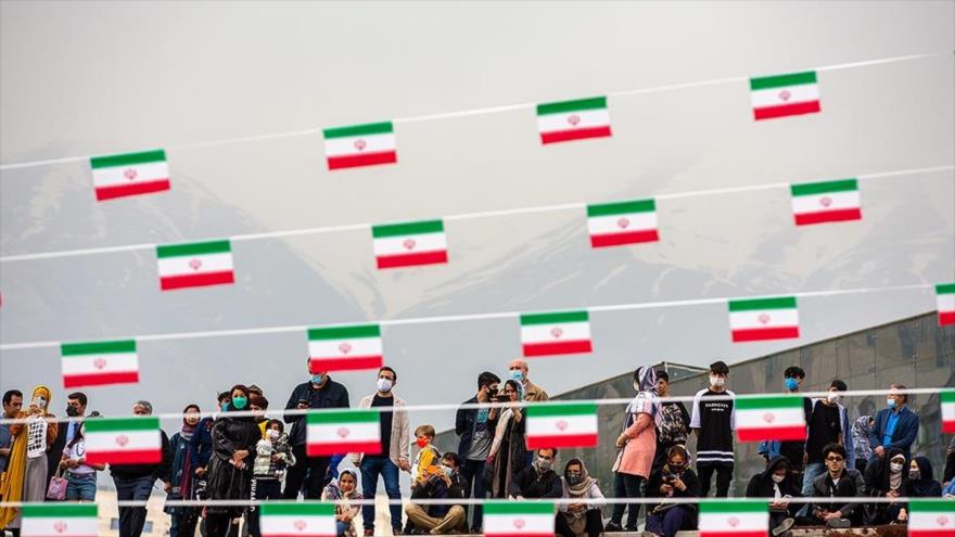 Irán conmemora 42.º aniversario del Día de la República Islámica