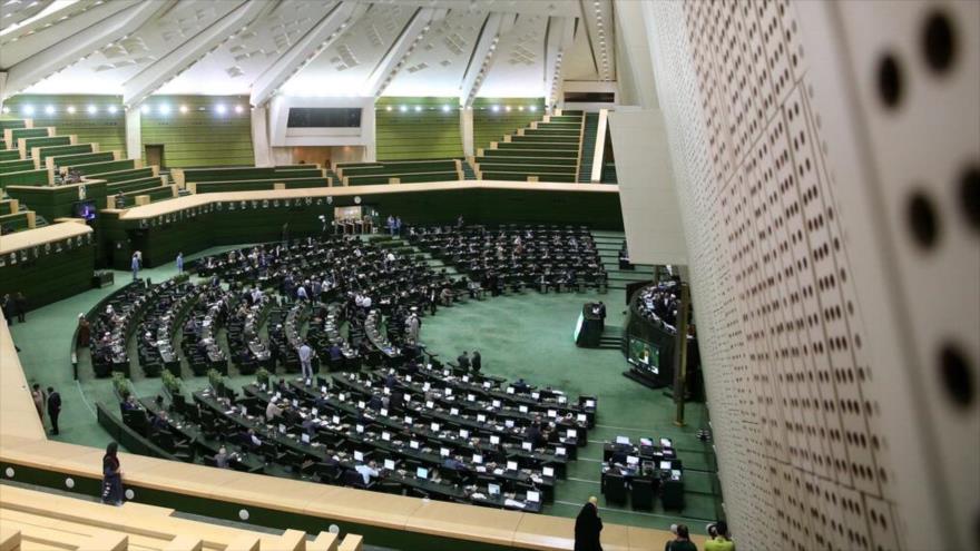 Una sesión de la Asamblea Consultiva Islámica de Irán (Mayles), Teherán, 4 de abril de 2021. (Foto: IRNA)