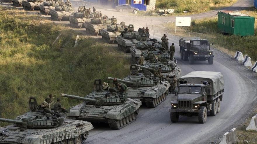 Un convoy militar de las Fuerzas Armadas de Rusia en la región de Rostov.
