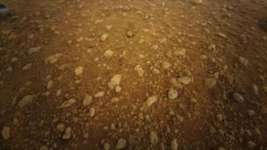 Foto de Marte tomada por el generador de imágenes del minihelicóptero Ingenuity de NASA, 3 de abril de 2021. (Foto: NASA)