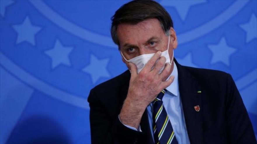 El presidente de Brasil, Jair Bolsonaro, durante una ceremonia en el Palacio de Planalto, en Brasilia (capital), 17 de junio de 2020. (Foto: Reuters)