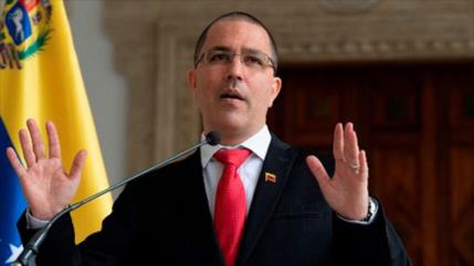 Venezuela afea a Colombia por lanzar “ideologizadas” acusaciones