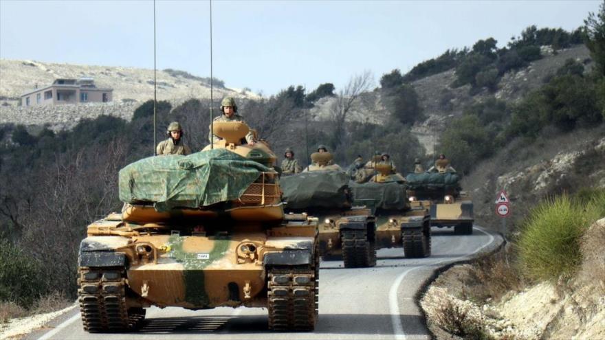 Fuerzas turcas salen rumbo a Siria, 11 de enero de 2019. (Foto: Anadolu)