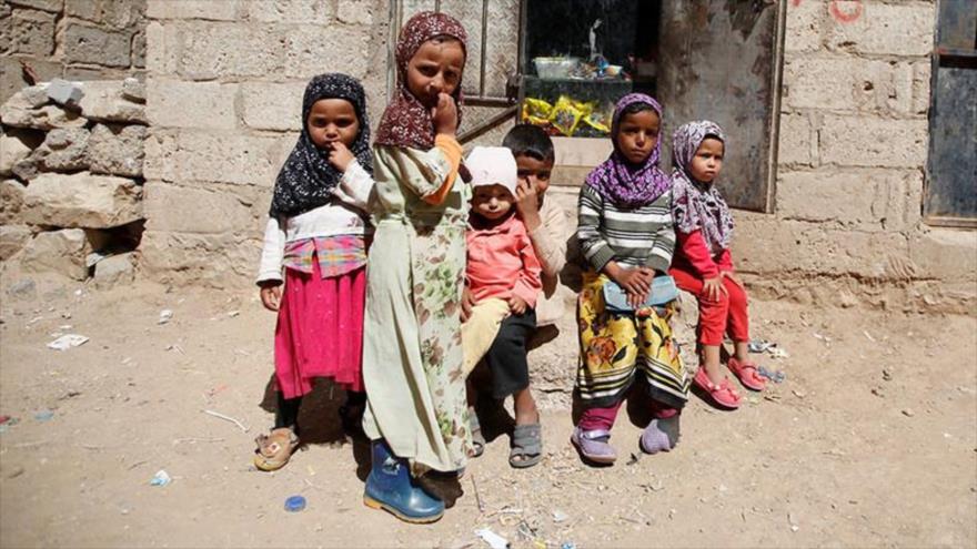 Un grupo de menores yemenís en algún lugar de Yemen.(Foto: Reutres)