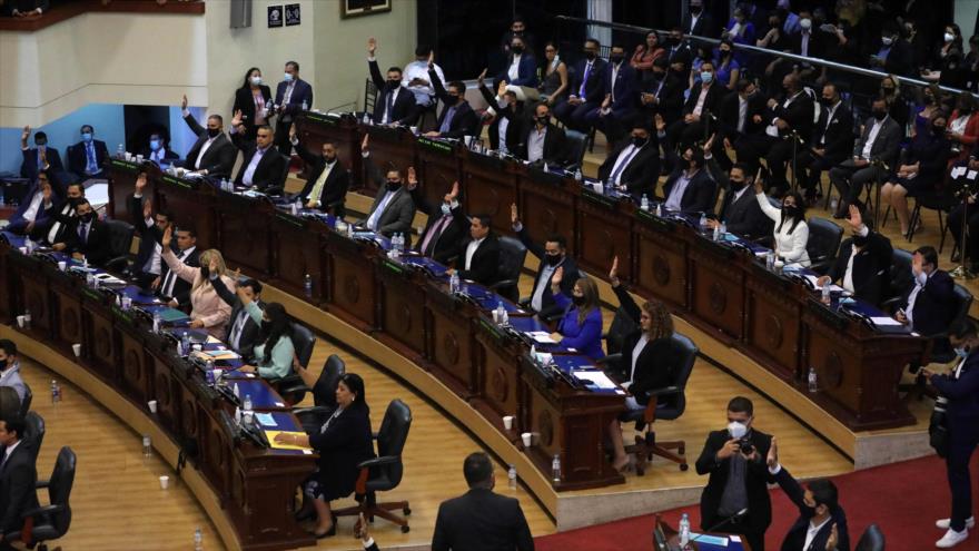 HRW: Bukele ataca a jueces para acaparar el poder en El Salvador | HISPANTV