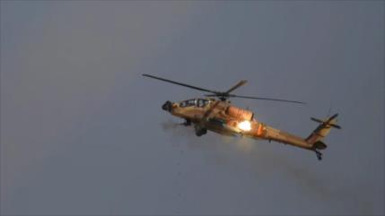 Un helicóptero israelí bombardea blancos sirios en Al-Quneitra