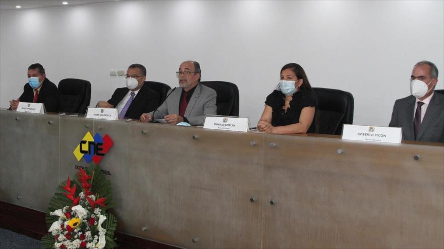 El Parlamento de Venezuela nombra nuevos directivos del CNE