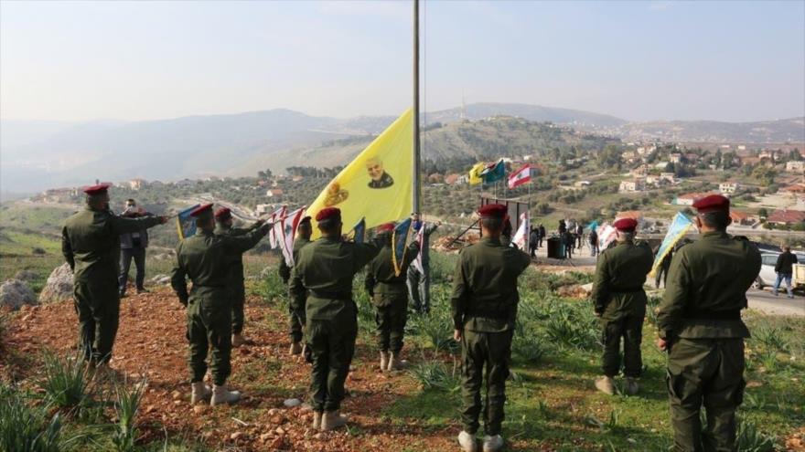 Combatientes de Hezbolá conmemoran el 1.º aniversario del asesinato del teniente general Qasem Soleimani, comandante de la Fuerza Quds de Irán, 3 de enero de 2021. (Foto: Reuters)