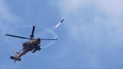 Un helicóptero israelí bombardea blancos en el suroeste de Siria