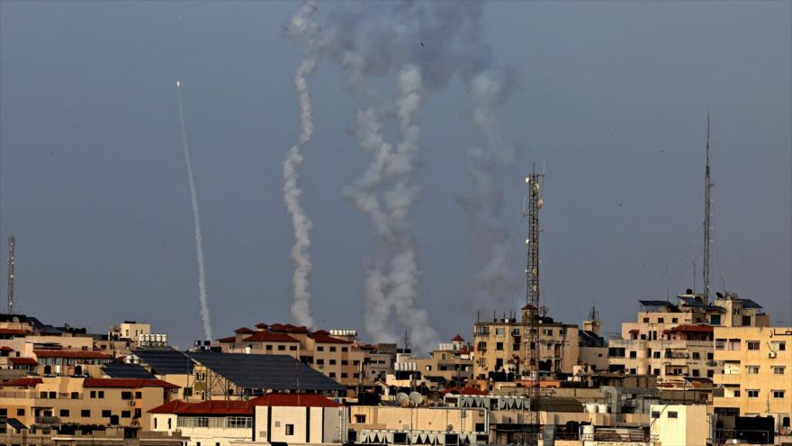 Vídeo: palestinos festejan respuesta misilística de HAMAS a Israel