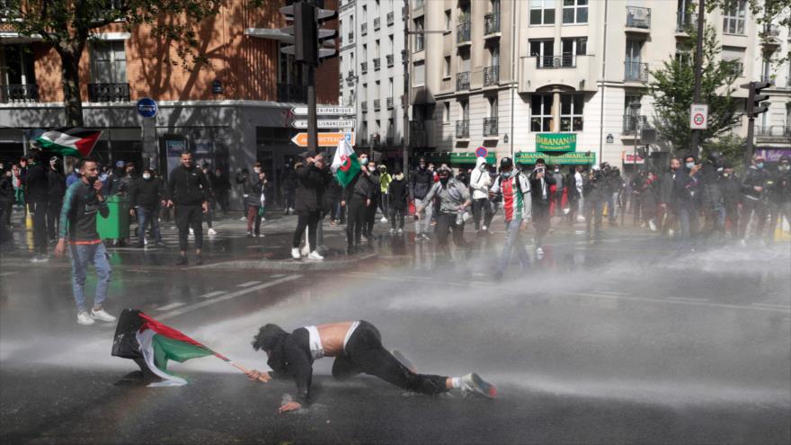 Desde Berlín a Atenas; policias reprimen protestas propalestinas
