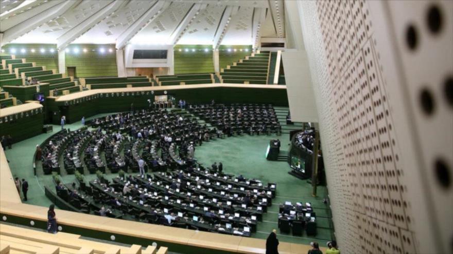 Una sesión de la Asamblea Consultiva Islámica de Irán (Mayles), realizada en Teherán, capital persa.