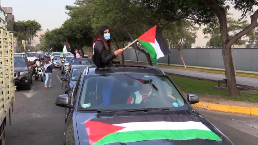 Protestan contra Israel en caravana de vehículos en Perú