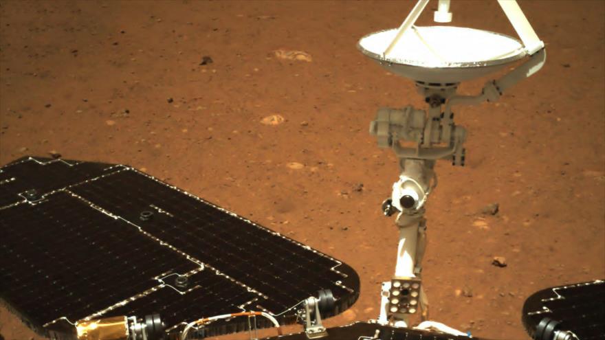 Imagen tomada por la cámara de navegación del rover Zhurong de China en la superficie de Marte, 19 de mayo de 2021. (Foto: CNSA)