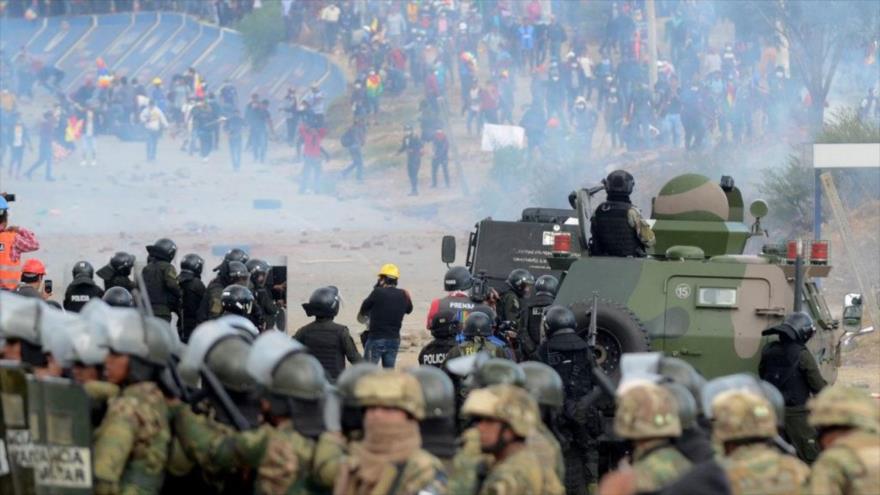La represión en la localidad cochabambina de Sacaba, Bolivia, el 15 de noviembre de 2019. (Foto: la Razón)