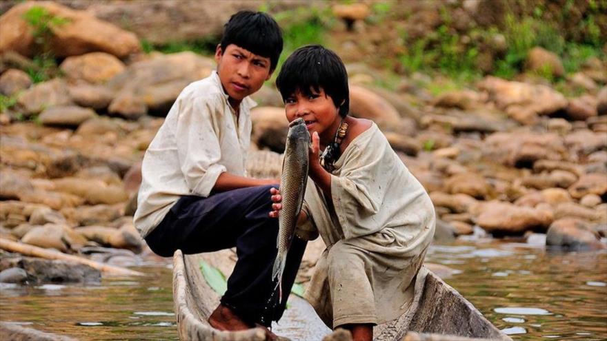 Indígenas tsimané, originarios de la Amazonía boliviana.
