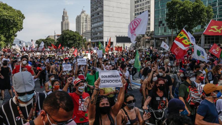 La izquierda brasileña se moviliza por primera vez contra Bolsonaro | HISPANTV