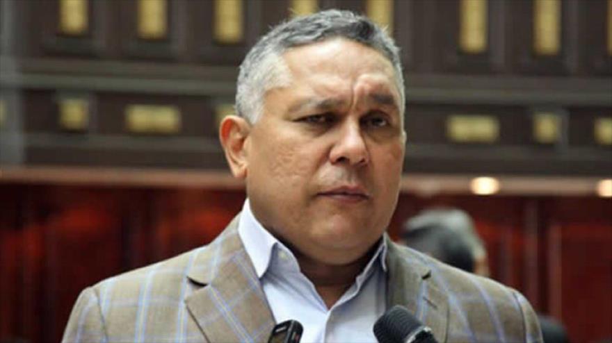 Presidente de la comisión de política interior de la Asamblea Nacional (AN) de Venezuela, Pedro Carreño.