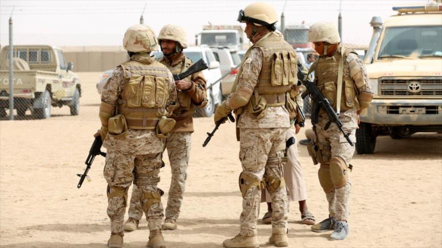 Militares saudíes en un campo de aviación en la provincia de Marib, Yemen, 22 de enero de 2018. (Foto: Reuters)