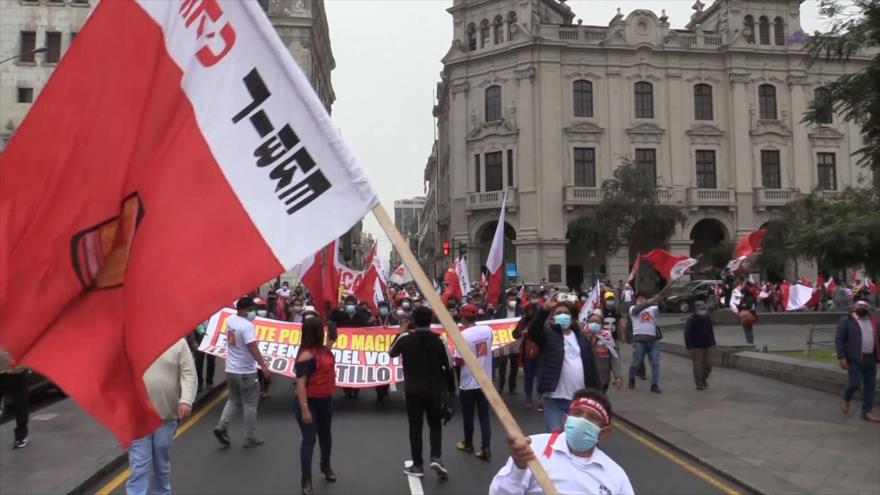 Fans de Castillo marchan ante denuncias de “fraude” de Fujimori | HISPANTV