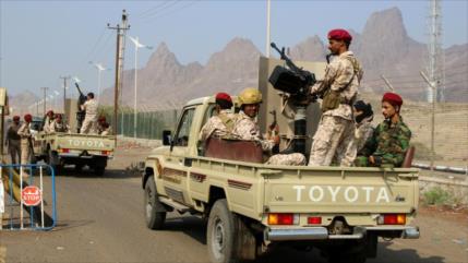 Explosión de moto bomba mata a 8 fuerzas proemiratíes en Yemen 