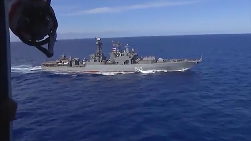 Por 1.ª vez Flota y Aviación Naval de Rusia maniobran en Pacífico