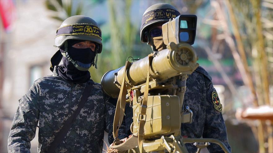 Yihad Islámica realiza un desfile militar en la ciudad de Rafah, en la Franja de Gaza, 22 de junio de 2021. (Foto: AFP)
