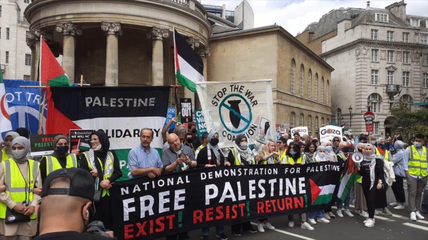 Londinenses piden a viva voz sancionar a Israel por sus crímenes