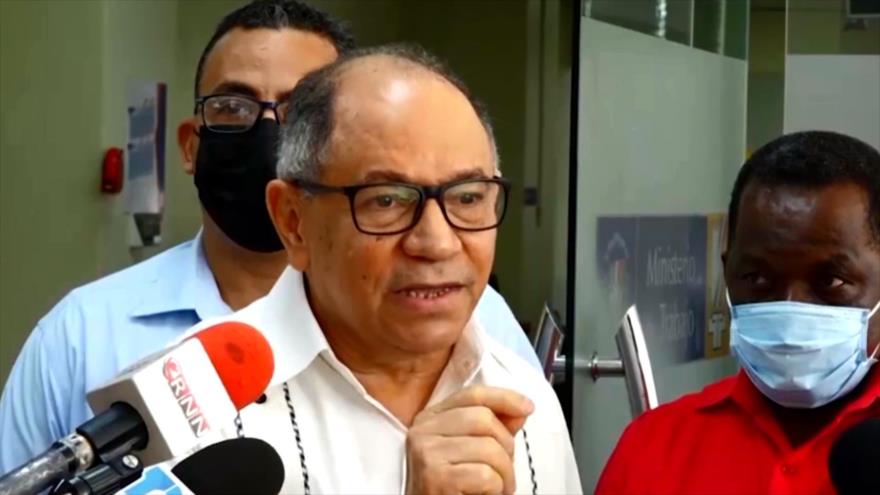 Trabajadores dominicanos demandan incremento de sus salarios