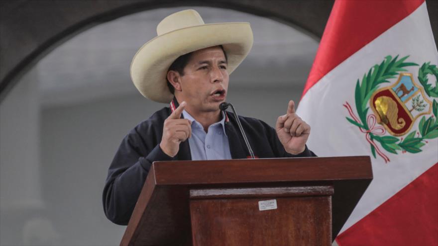 Vacuna Sputnik V en Perú: Castillo va a impulsar lazos Moscú-Lima - Vimarsana News