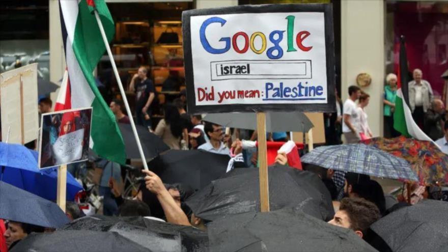 Manifestantes marchan para conmemorar el Día Mundial de Al-Quds en Berlín (capital alemana).
